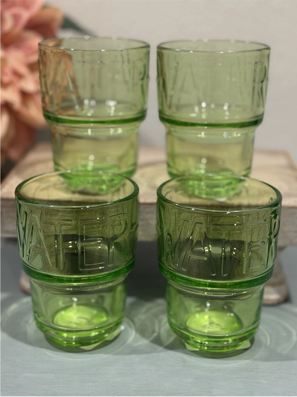 La Rochere Boston Water Tumbler Kiwi
Set Of 4. Made In France